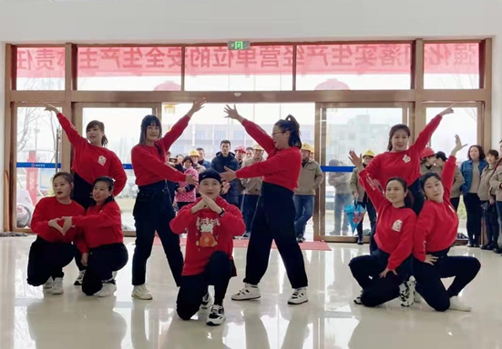 28圈集团,长沙杀虫剂,长沙光气衍生物,长沙氨基酸保护剂,长沙锂离子电池材料