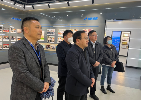 28圈集团,长沙杀虫剂,长沙光气衍生物,长沙氨基酸保护剂,长沙锂离子电池材料 28圈集团,长沙杀虫剂,长沙光气衍生物,长沙氨基酸保护剂,长沙锂离子电池材料